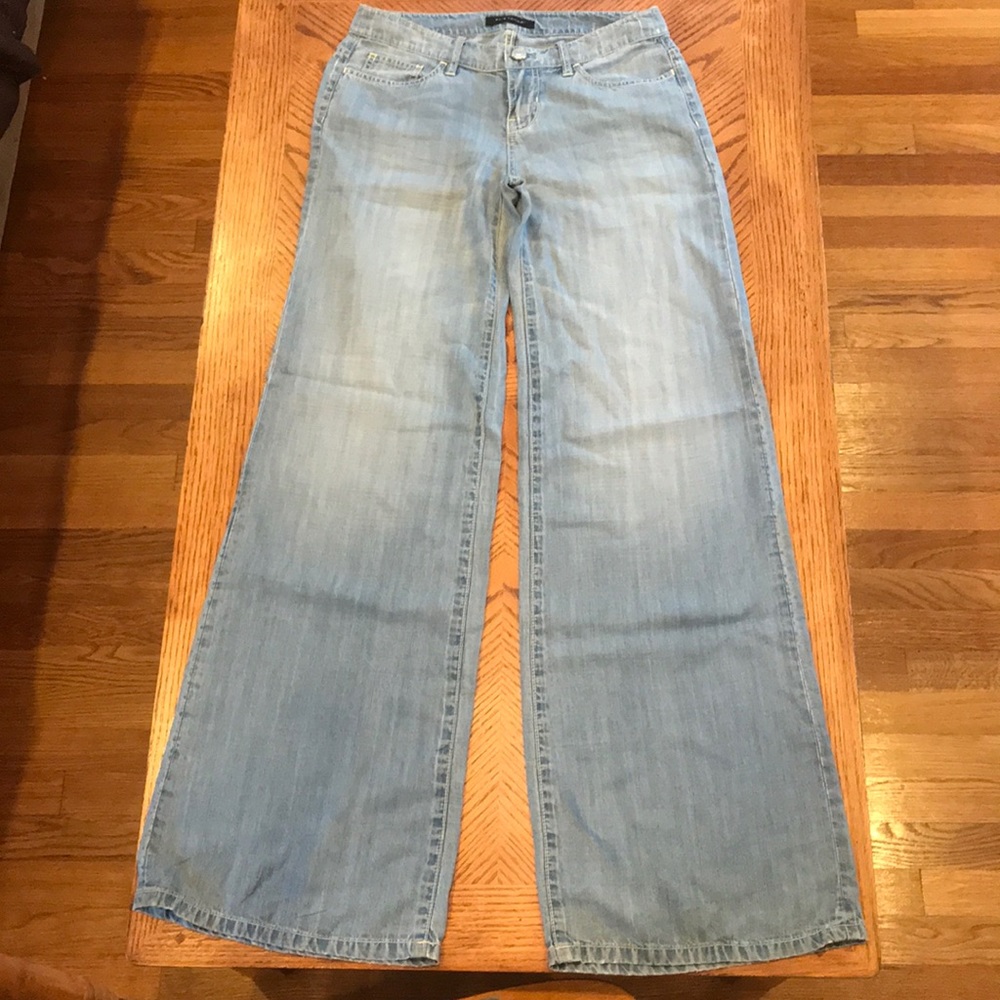 Elie Tahari wide leg jeans size 2